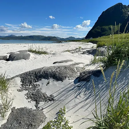 Lofoten_beach_eggum *
